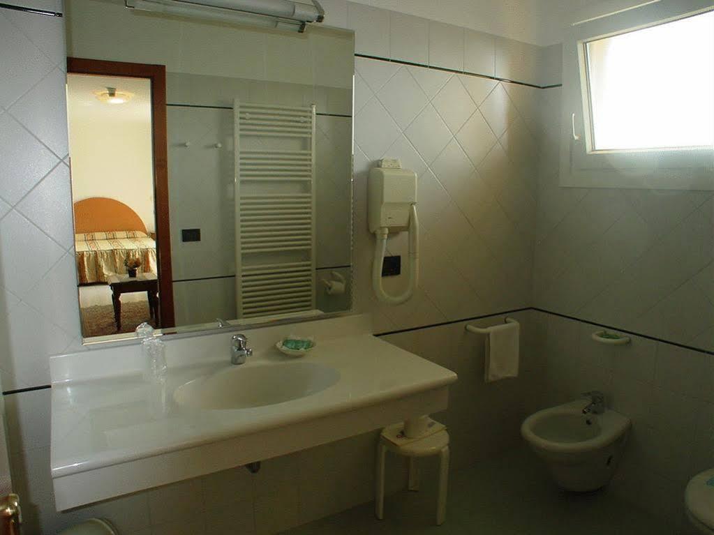 ליגננו סביאדורו Hotel La Pigna מראה חיצוני תמונה